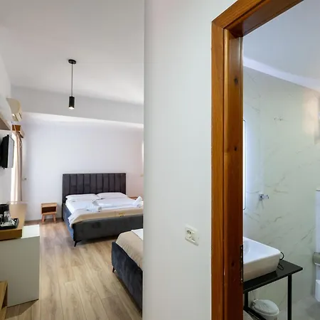 Vola 4* Sarandë