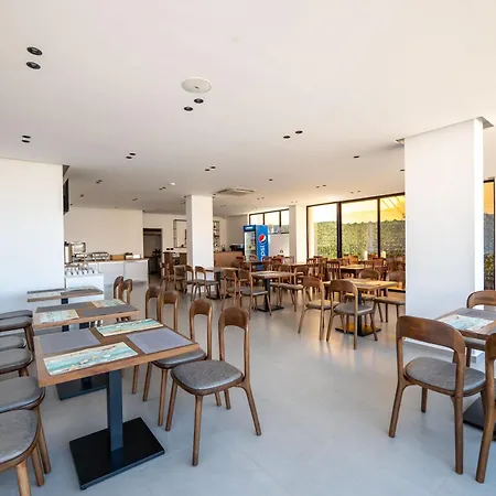 Vola 4* Sarandë